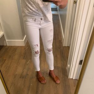White Ripped Jeans (Juniors)